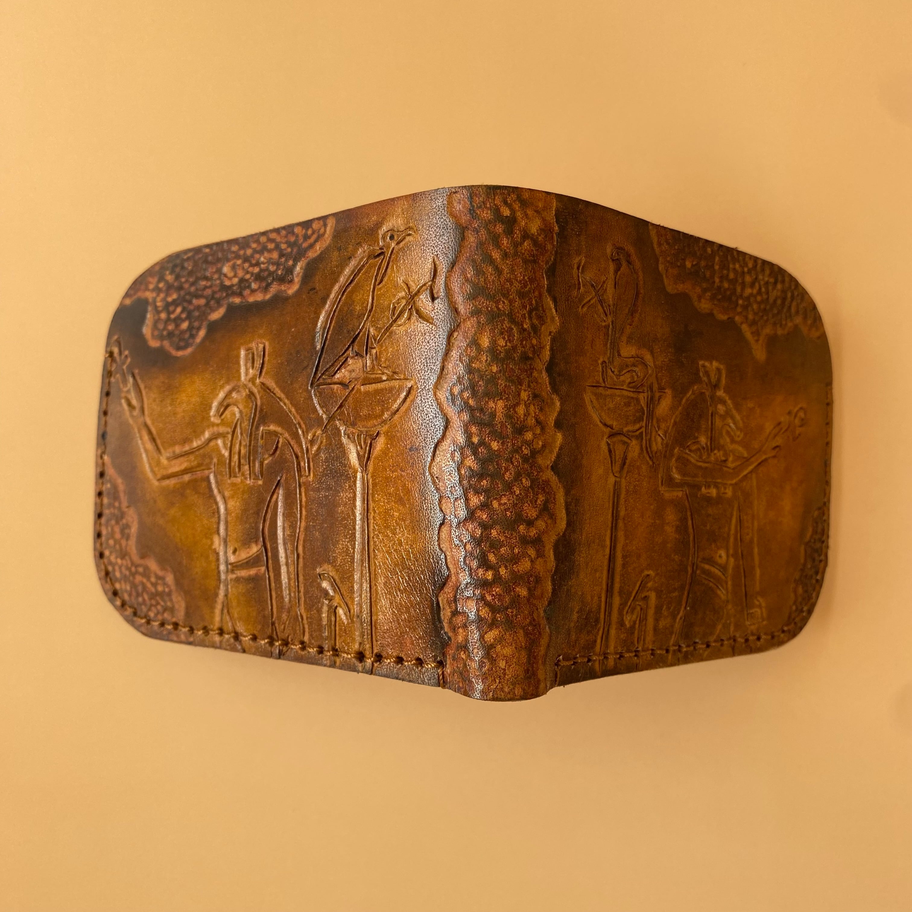 一点物】【本革】二つ折りアートウォレット 古代エジプト柄1（トト神