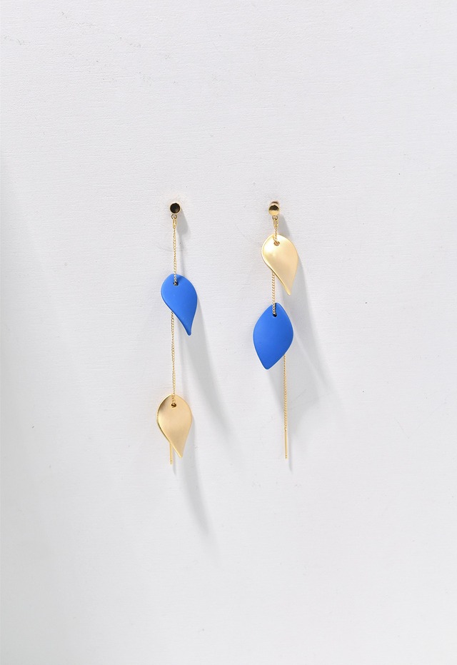 floating petals pierce Blue