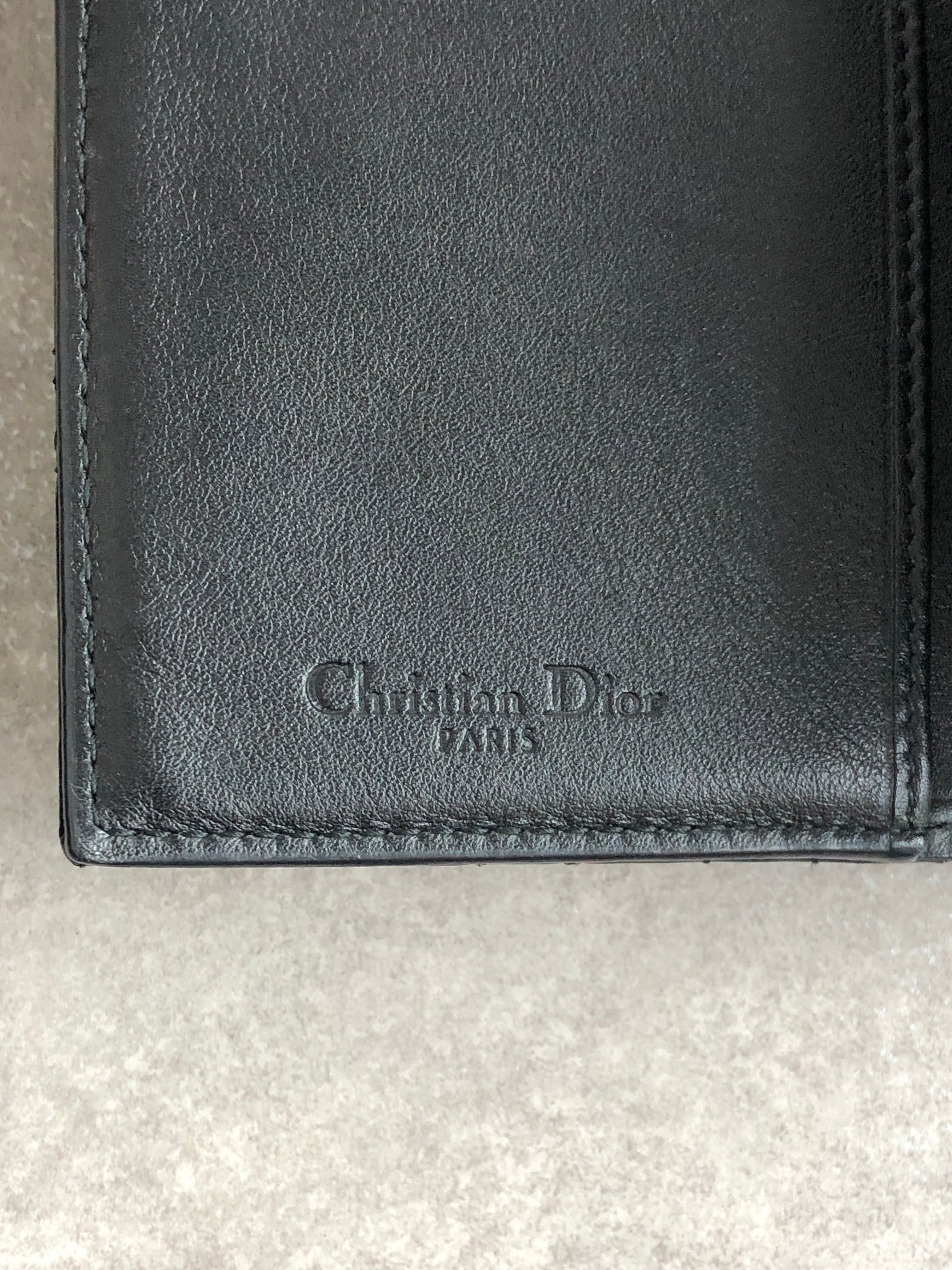 Christian Dior クリスチャン ディオール 財布 ブラック カナージュ