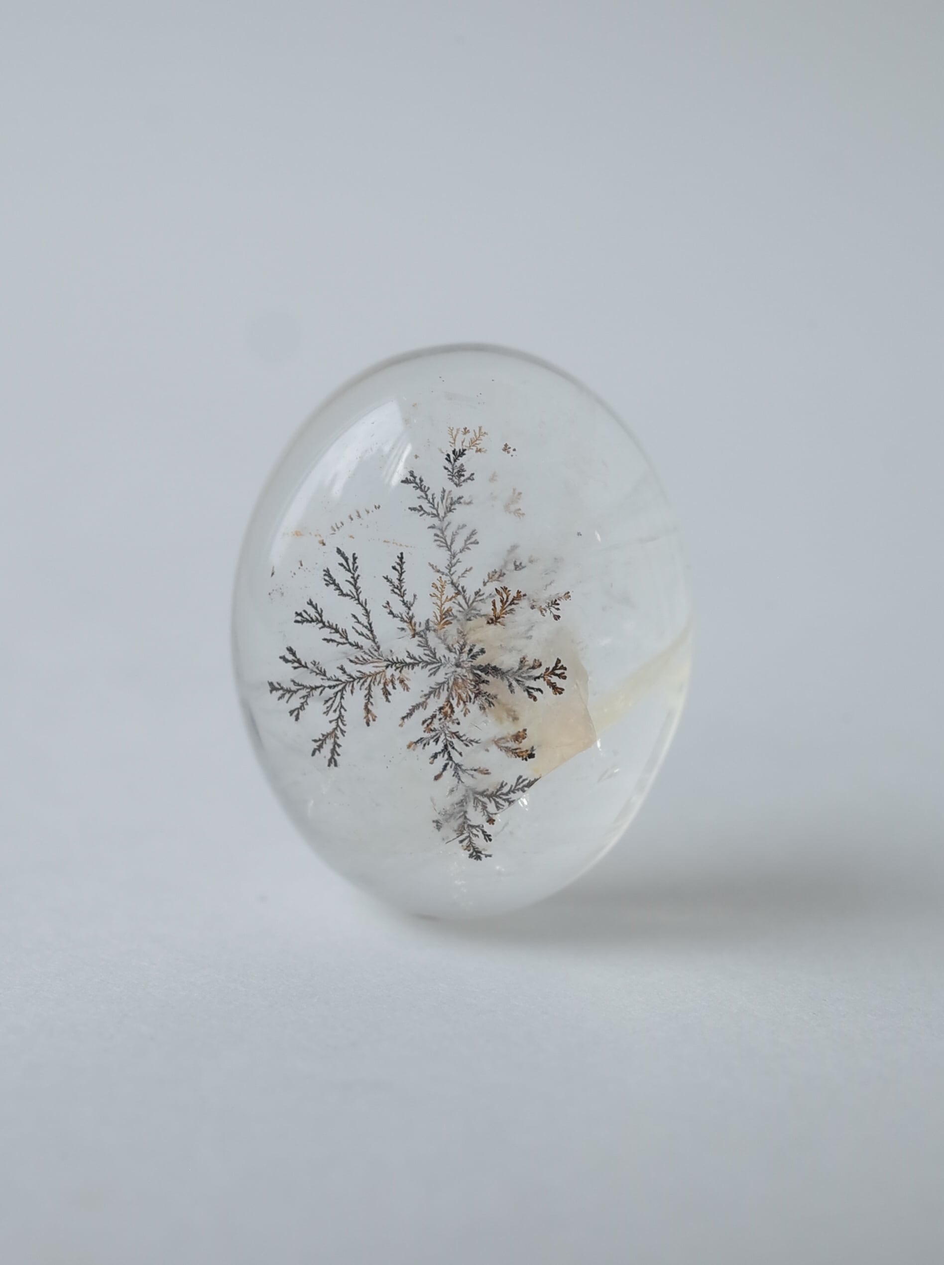 デンドリティッククォーツ - a12