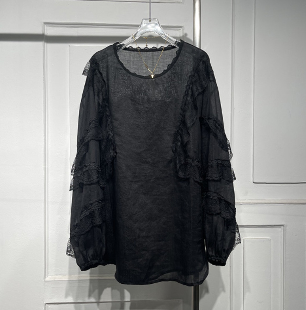 レースジュート混紡ブラウス