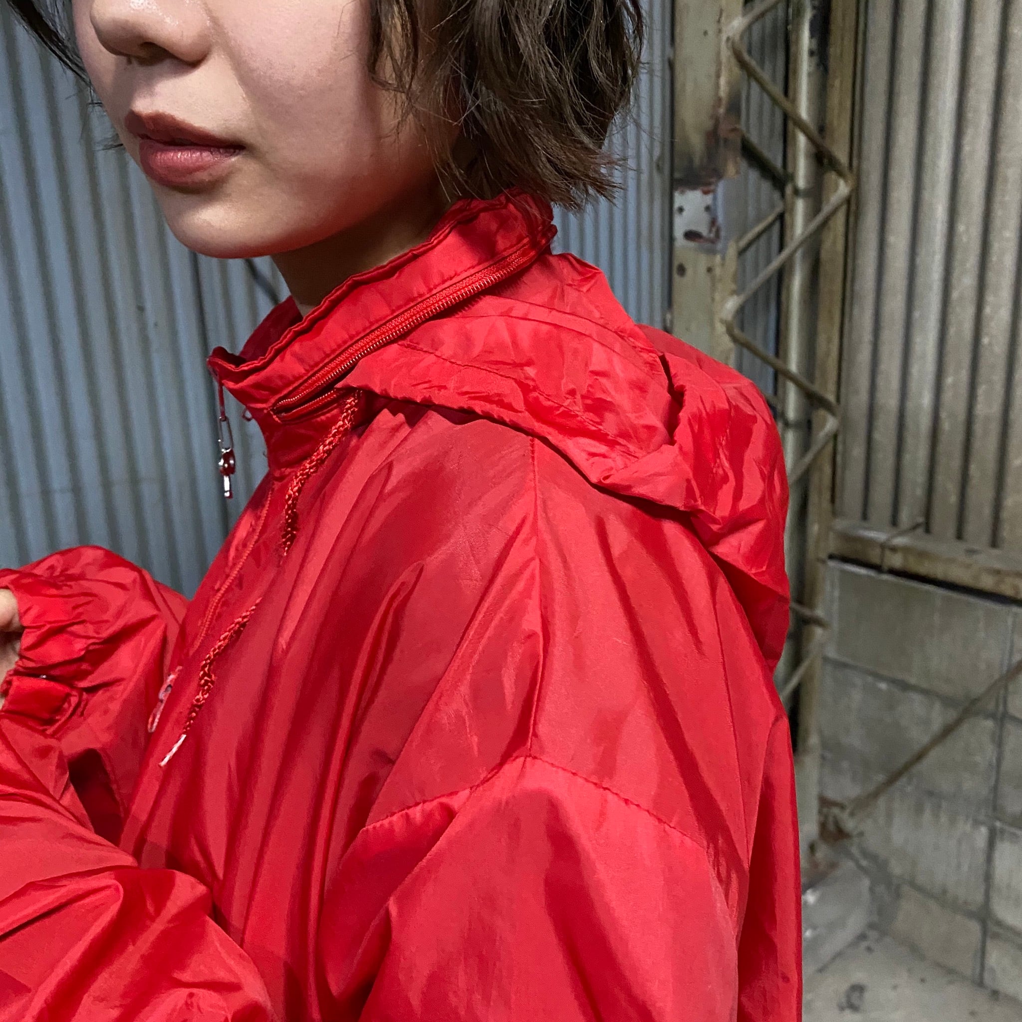 〔Vintage〕90s Ocean  Pacific NYLON Jacket