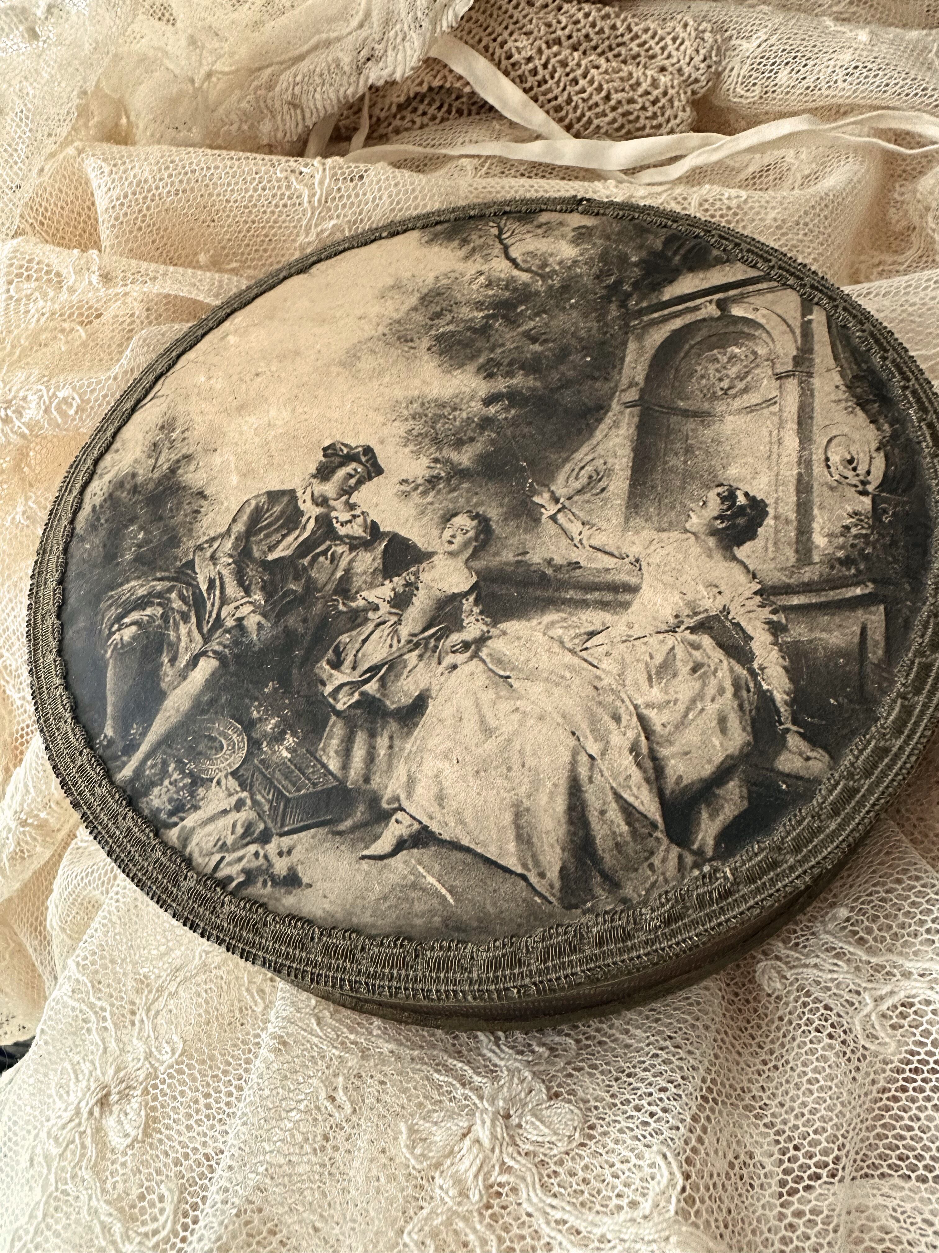 ドラジェボックス 砂糖菓子の紙箱 円形 | Brocante de La Cocotte