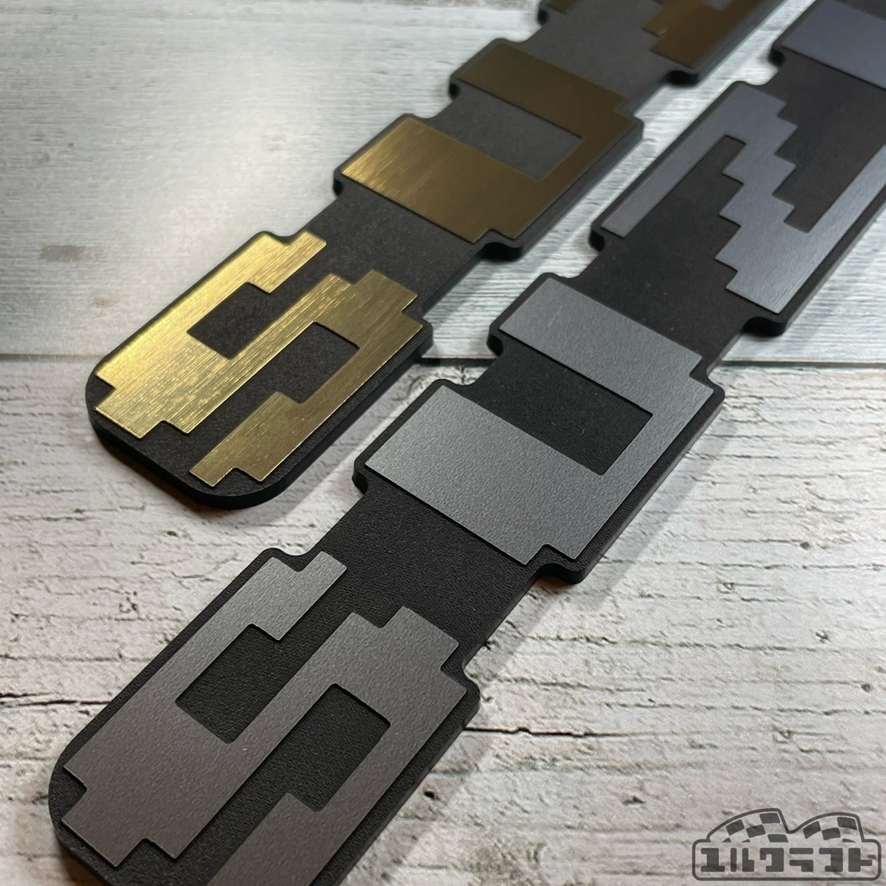 スズキドットグリルエンブレム（純正サイズ）