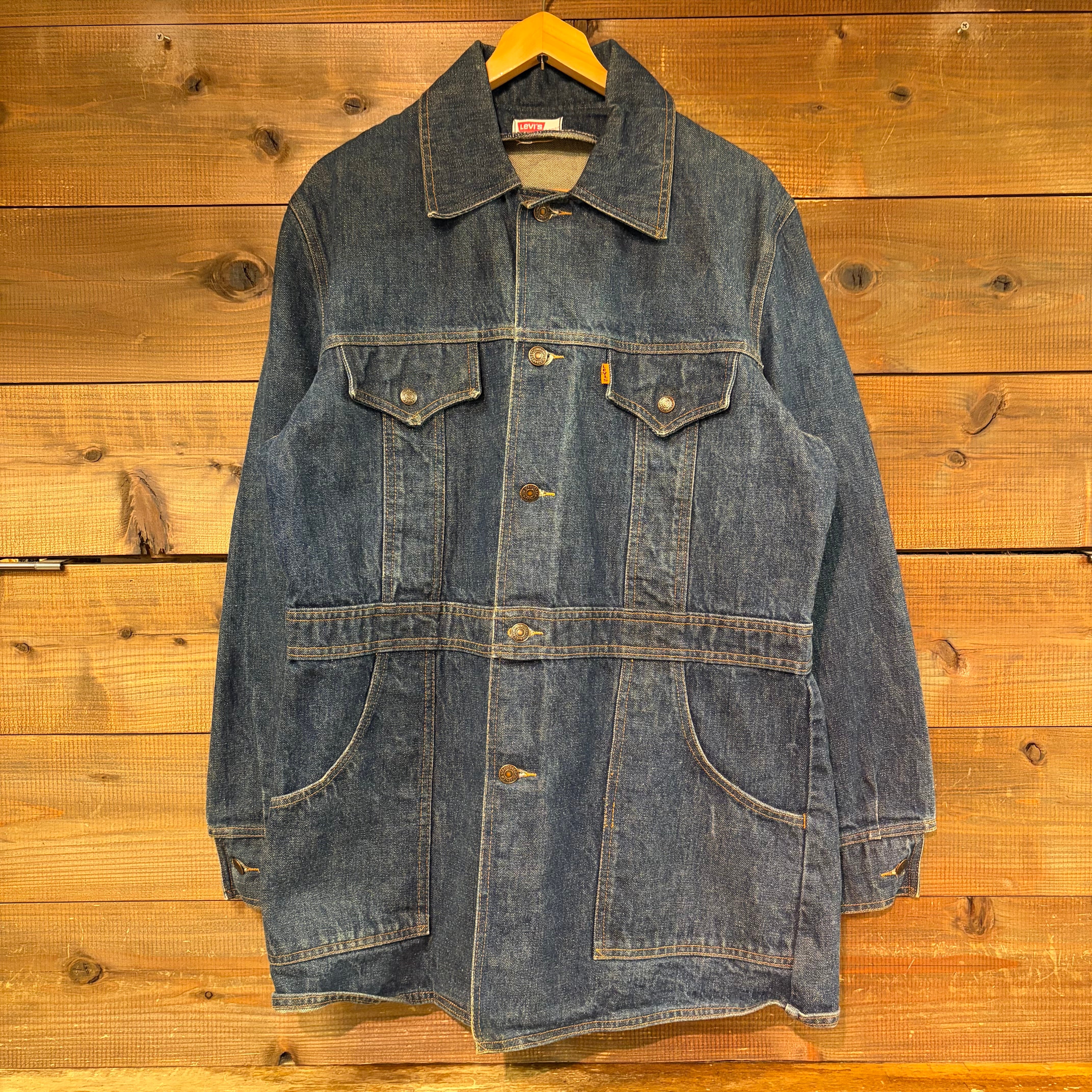 Levi's（リーバイス） | DESERTSNOW