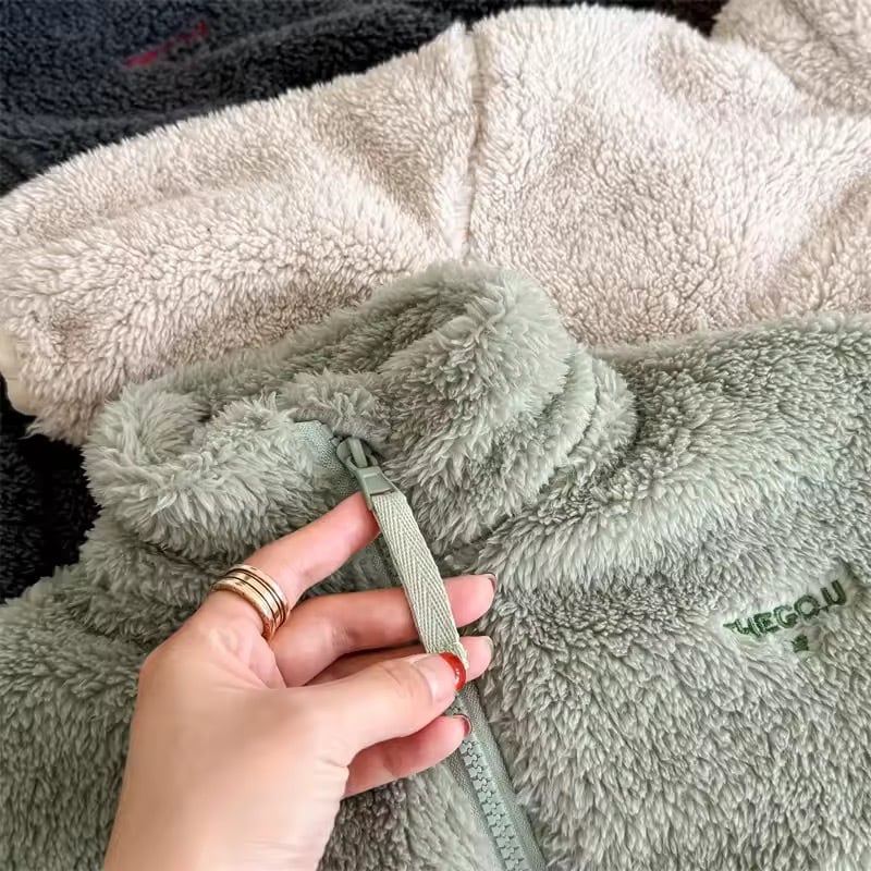 GO.U刺繍ファージャケット