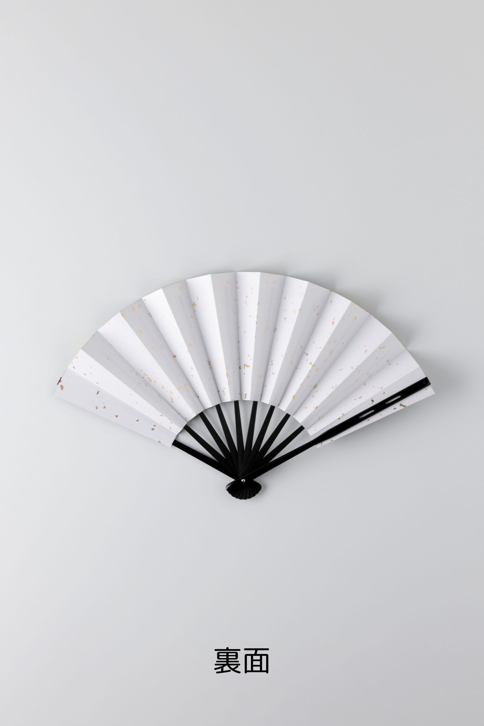 飾り扇子】束ね熨斗鷹文/Hawk with Bundling Noshi Design：紅緋色