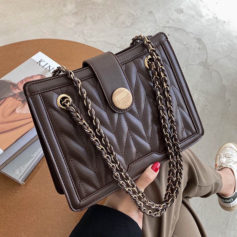 今年人気のスモールバッグ女性2020新しい流行のファッションワイルドインメッセンジャーバッグネットレッドチェーンスモールスクエアバッグ Tiancai_Wing_Bag11551019950