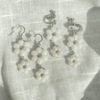 軽量アクセ 揺れる ダブルフラワー ピアス／イヤリング｜ピンク｜サムネイル5