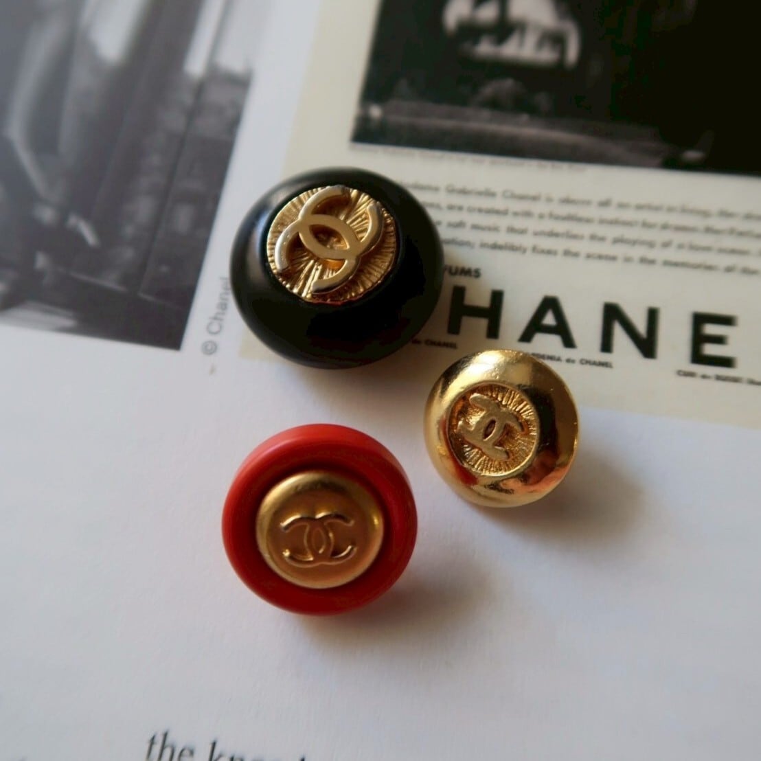 CHANEL ビンテージ　キュロット　ゴールドココマークボタン　38 ブラック CHANEL ビンテージ キュロット ゴールドココマークボタン 38 ブラック