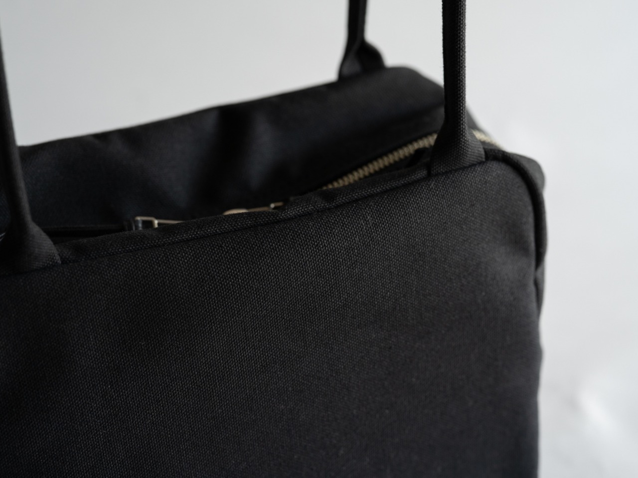 Cuboid bag ブラック