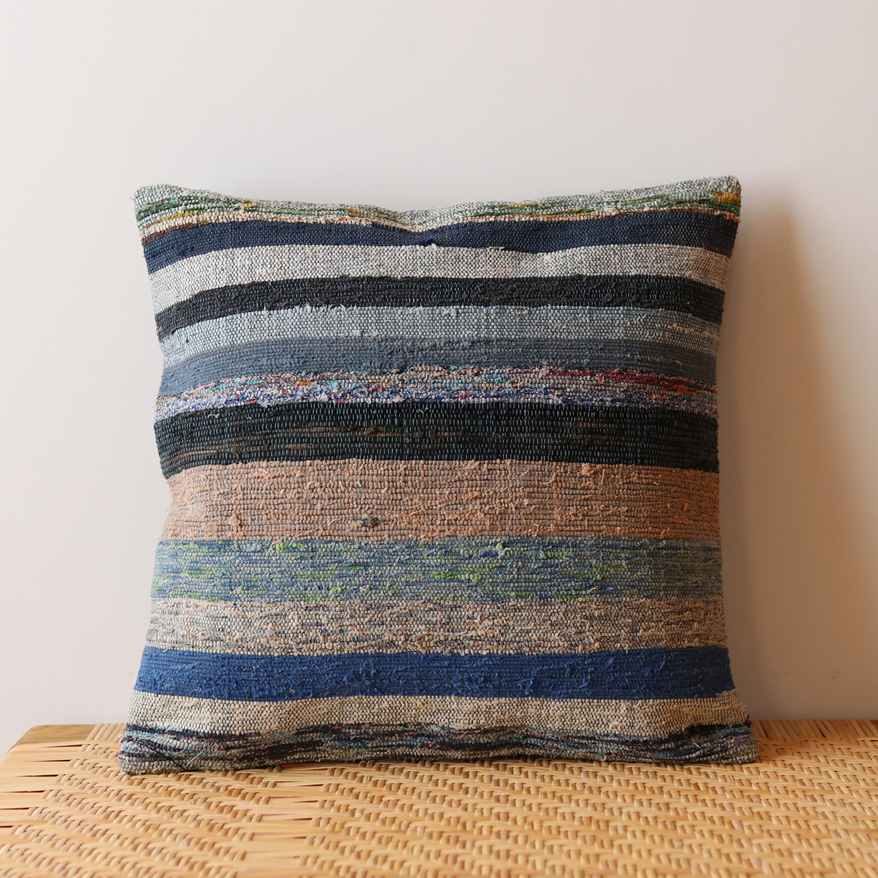 【クッションカバー】オールドキリム/裂織/45cm×45cm/クッションカバー /C-14366