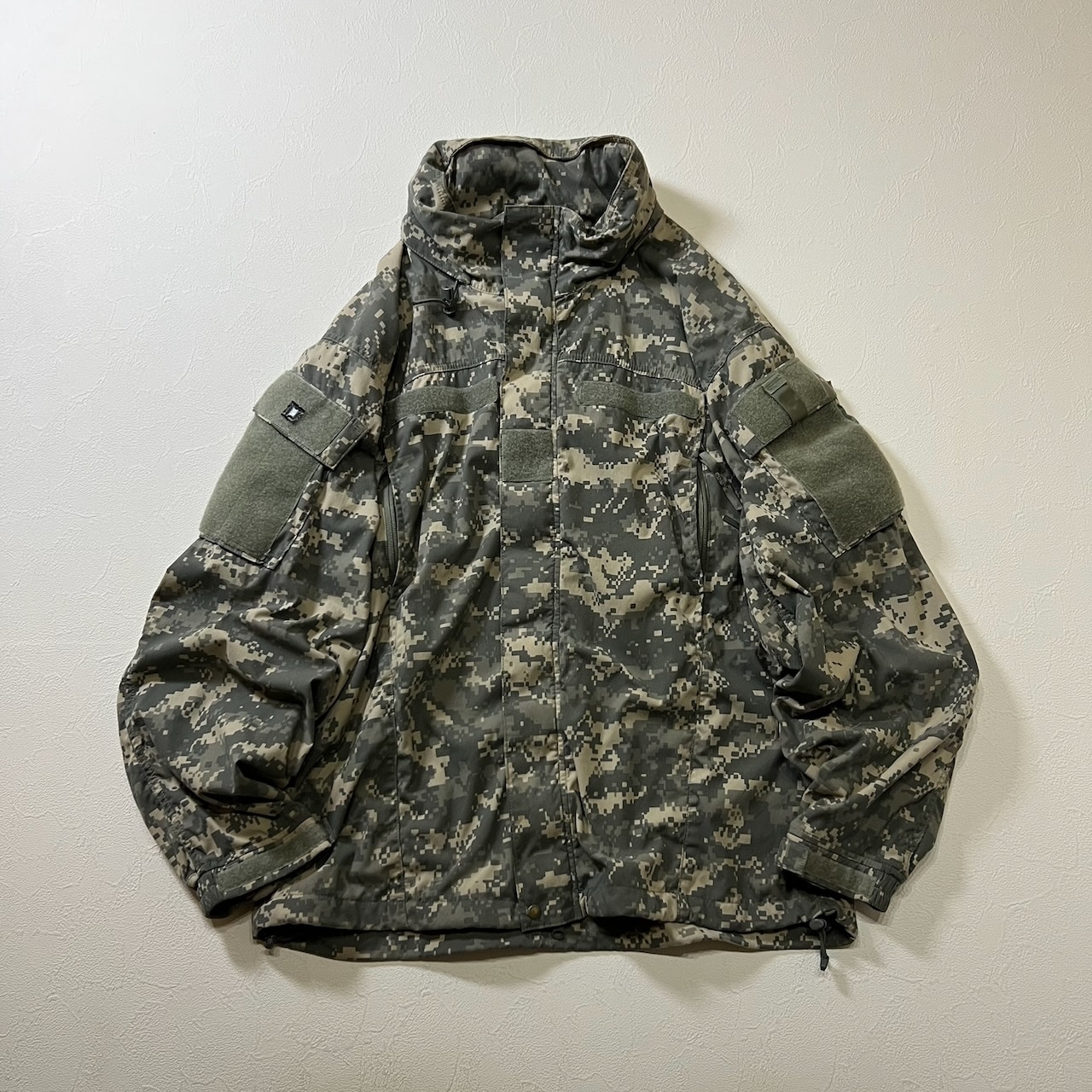 ECWCS GEN3 level5 ソフトシェル デジタルカモ エクワックス レベル5 ミリタリージャケット グレー M-R 古着