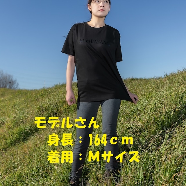 VEVARASANA®︎ tシャツ レディース メンズ 半袖 ブランド VEVARASANA® かっこいい おしゃれ かわいい カジュアル 白 ホワイト S M L 送料無料 ユニセックス 半袖 Tシャツ 春 夏 秋