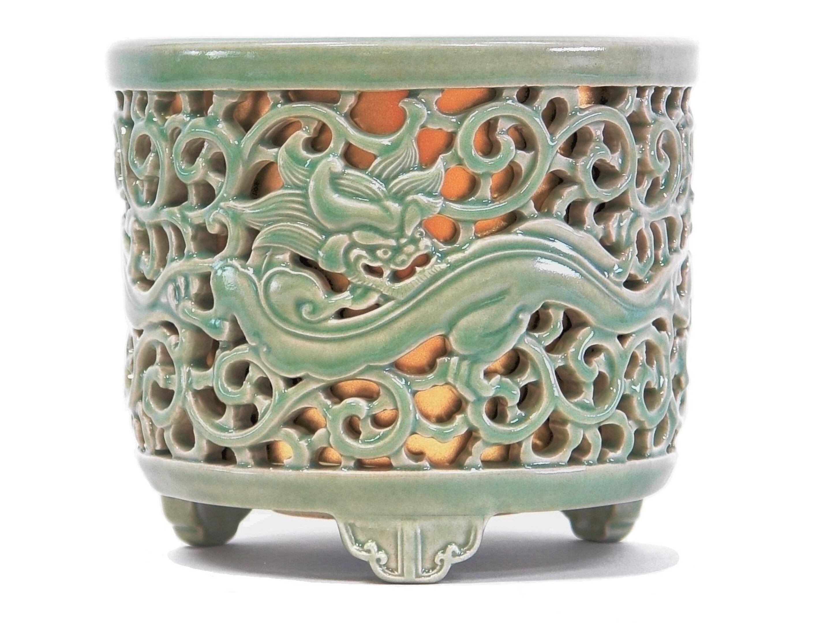 雨龍紋透かし土香炉 6寸