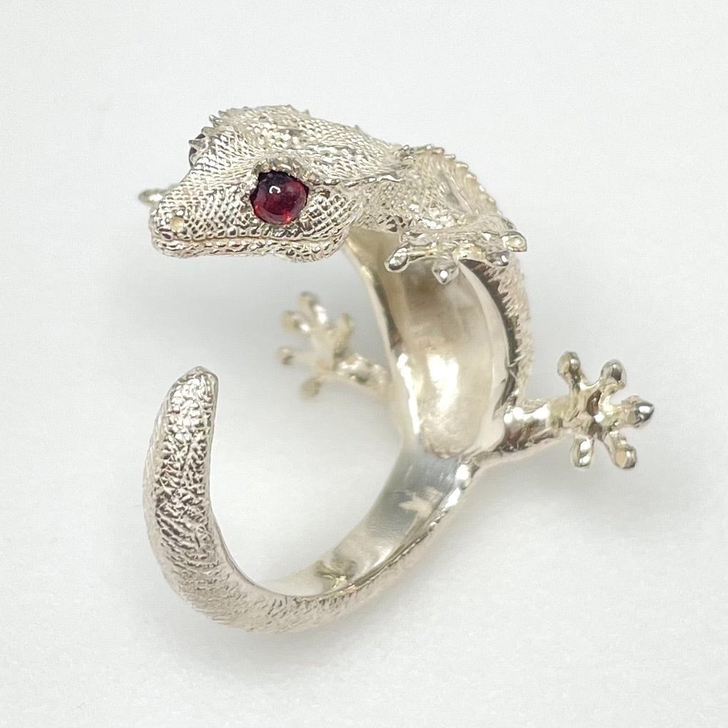 【期間限定商品】クレステッドゲッコーリング(ガーネット)