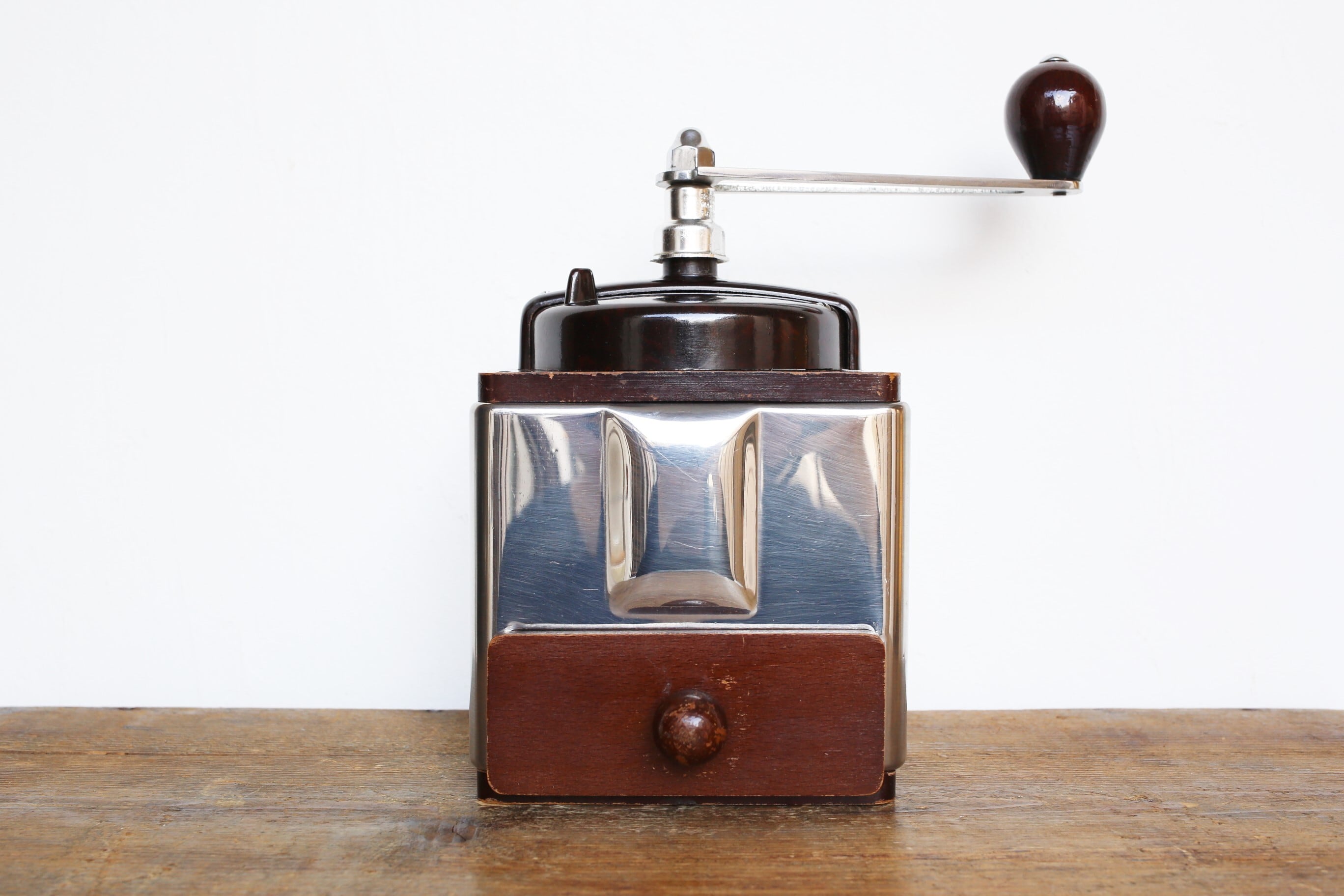 フランス アンティーク ヴィンテージ Peugeot プジョー プジノックス ベークライト コーヒーミル N-00074