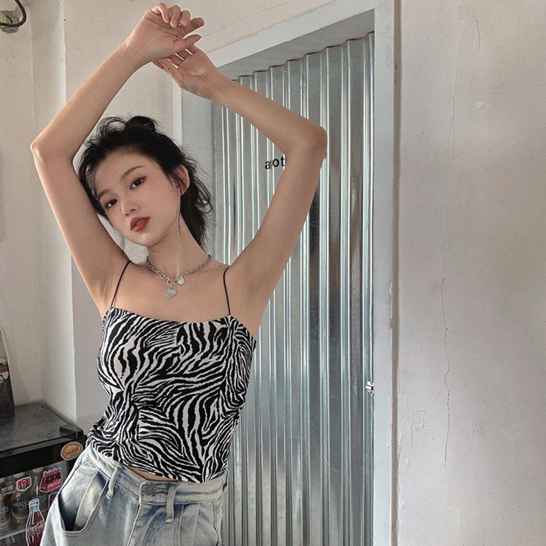 キャミソールの女性 小さなキャミソール女性アウターブラ一体型下着美しいバックスーツインナーボトミングシックなゼブラプリントトップ 7460049108455030 | Pay ID