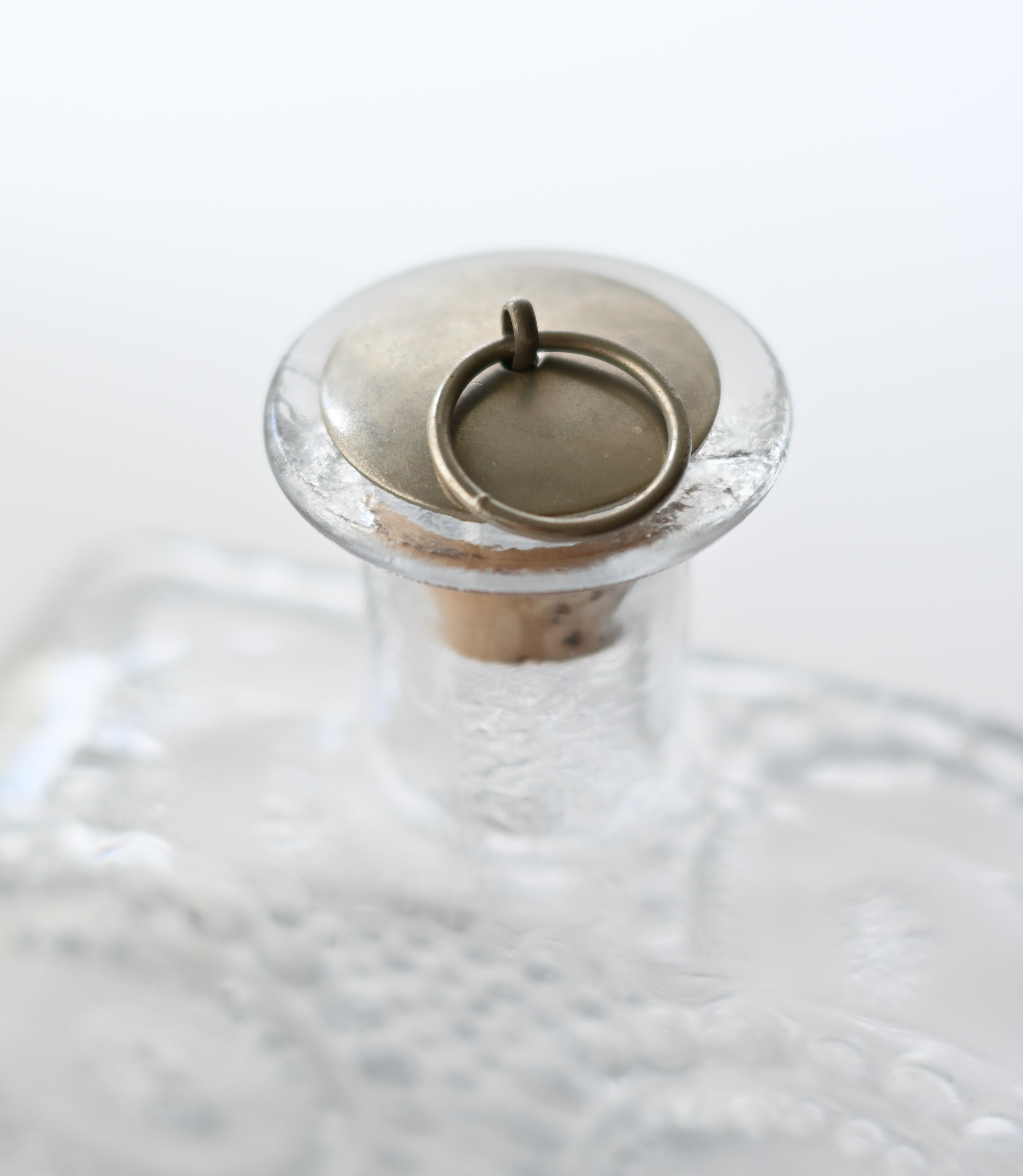Grapponia Bottle by Nanny Still for Riihimäen Lasi / SF006 | situraeru