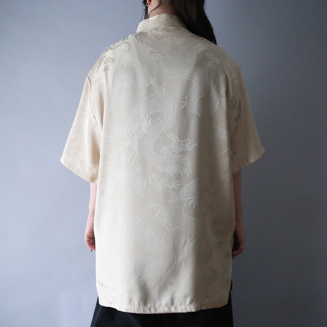 "龍" gloss art pattern over silhouette h/s china shirt