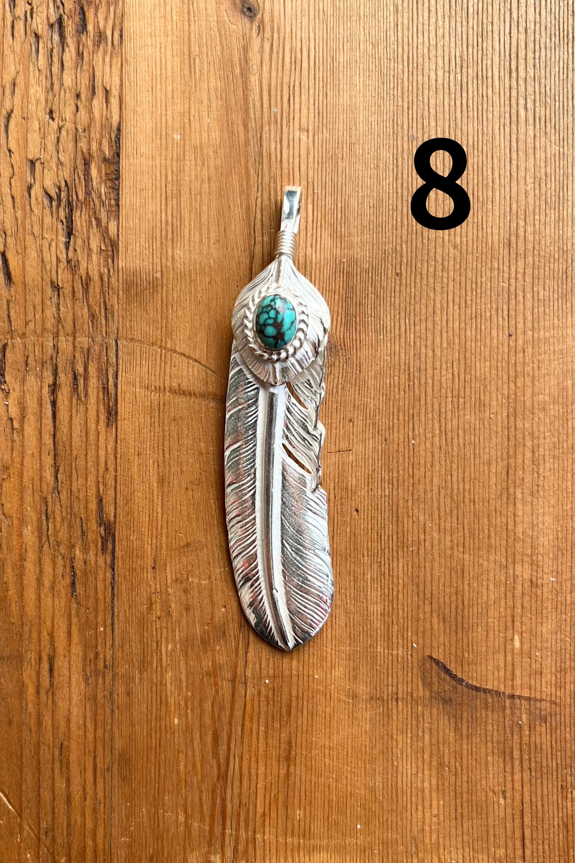 【NEWカラー入荷！】上銀銀縄天然ターコイズ付き特大フェザー（左向き）