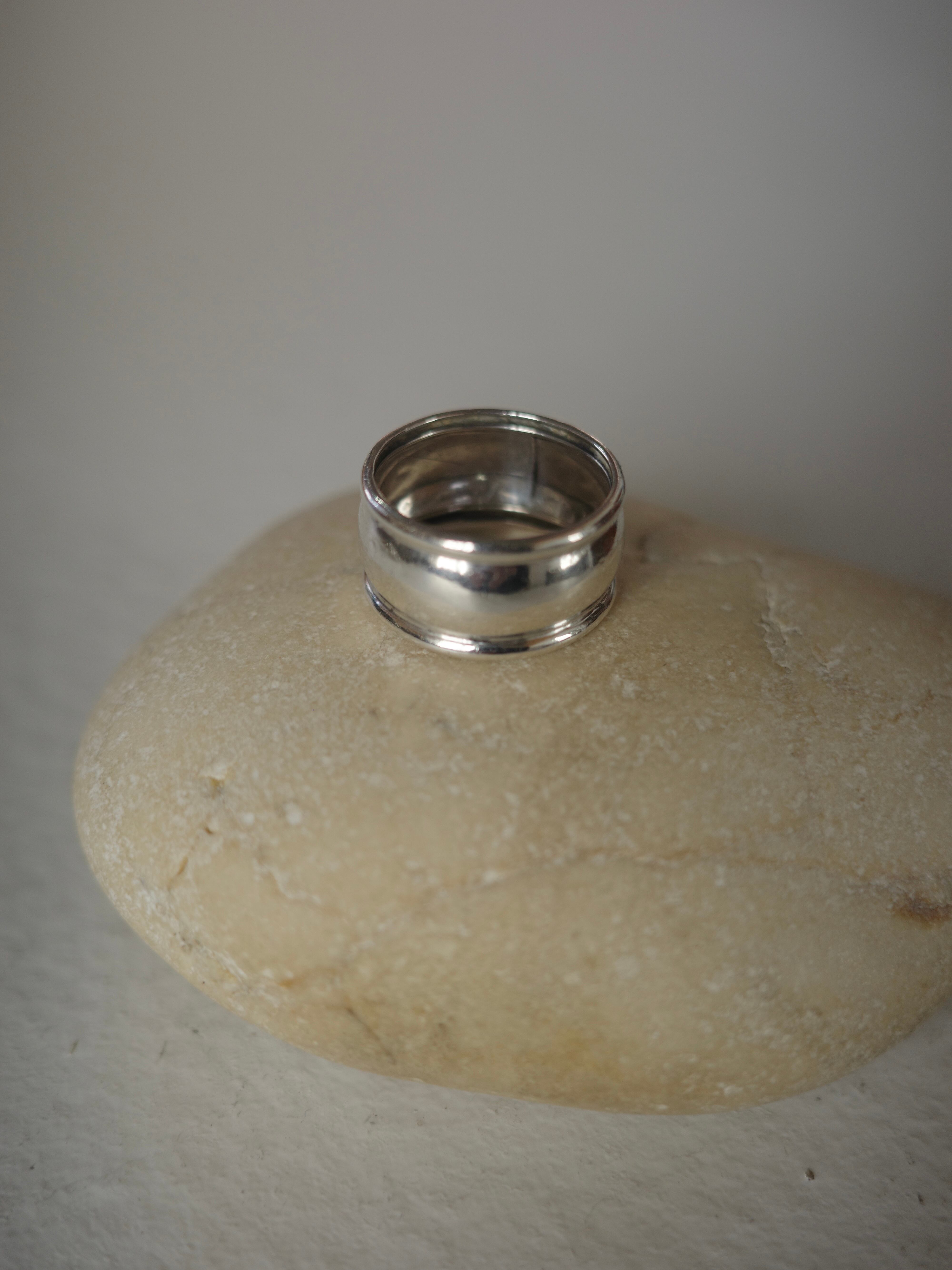 <vintage silver925>wide ribbed ring