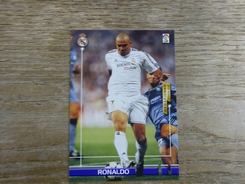 ロナウド 2003 - 04 PANINI MEGAFICHAS LIGA