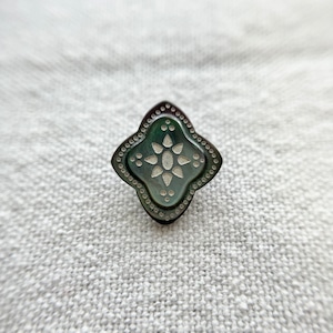 パールブラックフラワー(黒蝶貝)18㎜