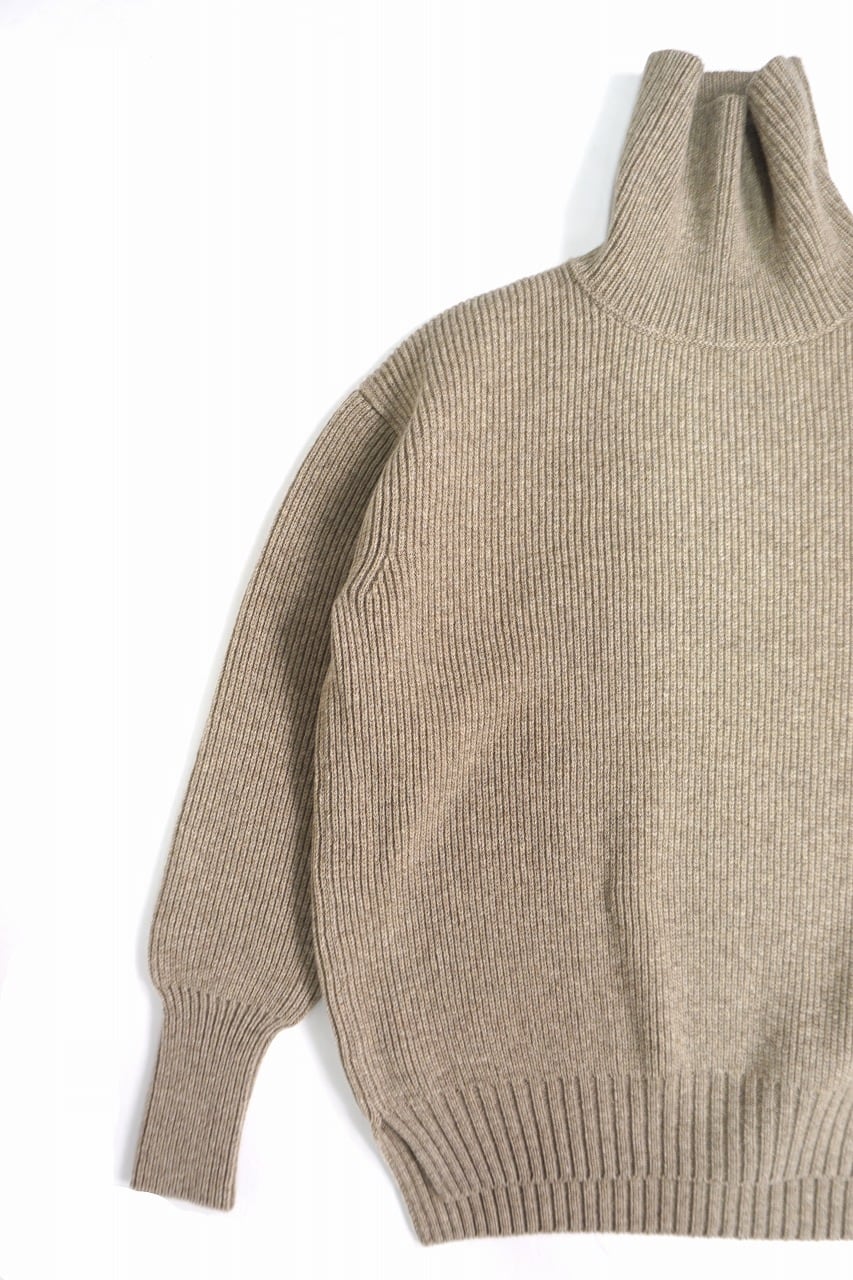 Hand Framed High Neck P/O