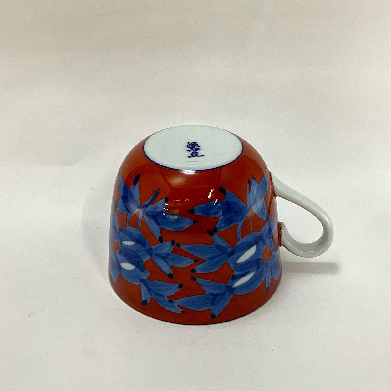 源右衛門窯 赤濃牡丹絵 朝杯 | 有田焼の有光堂 | 源右衛門窯特約 源右衛門窯 赤濃牡丹絵 朝杯 | 有田焼の有光堂 | 源右衛門窯特約