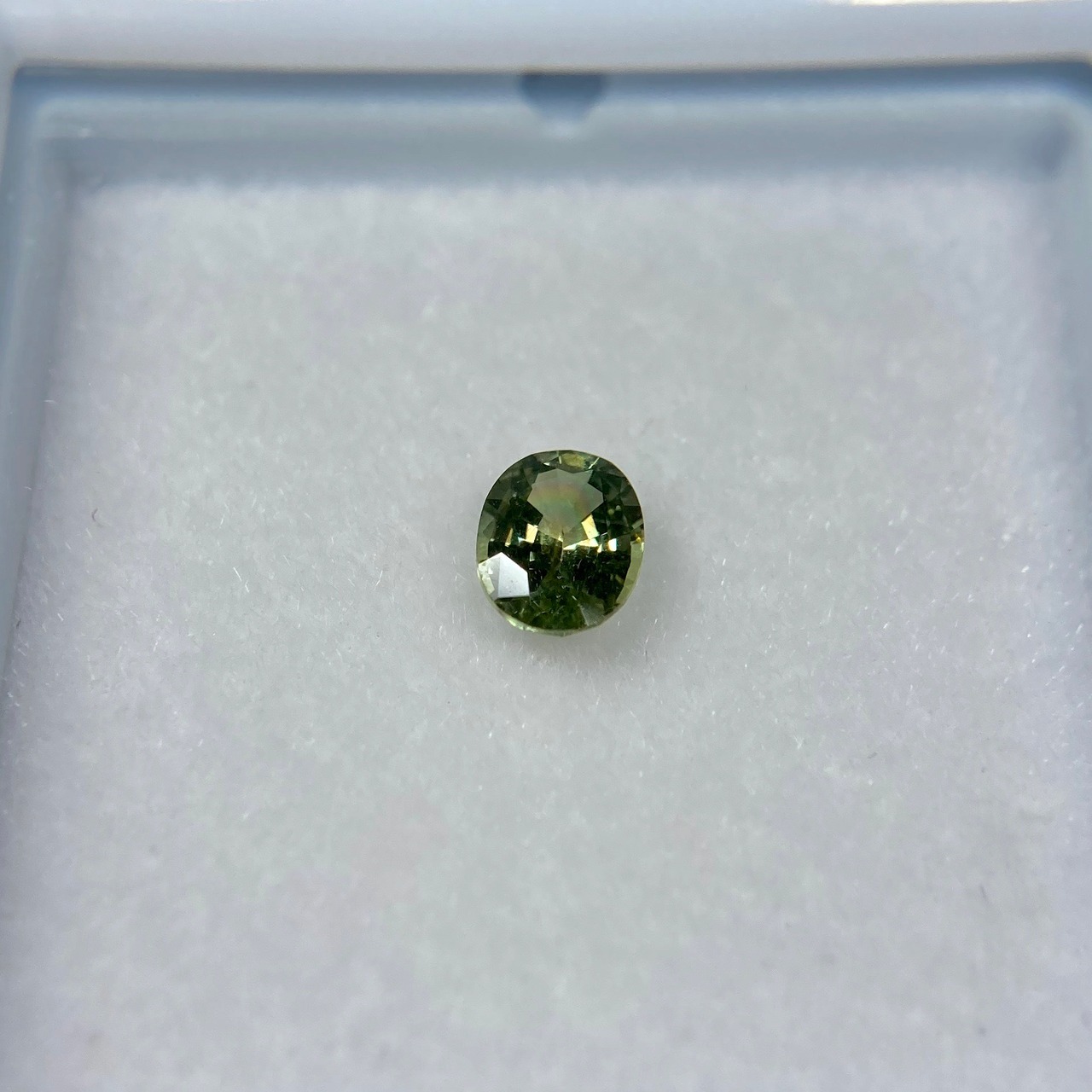 オーバル サファイア グリーン系 No.3 約4.3mm*3.4mm
