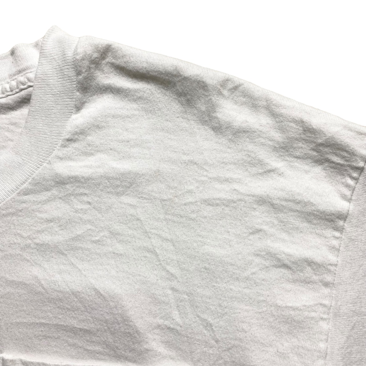 vintage 1990’s MARLBORO back print tee