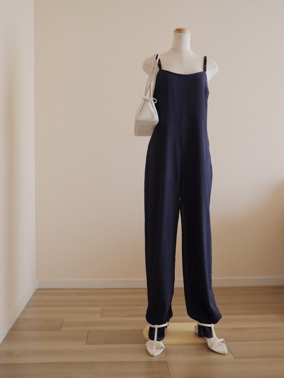 ●90s made in ITALY shoulder flower design navy color sheer jumpsuit