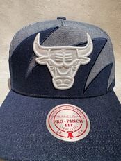 Mitchell&Ness/ミッチェルアンドネス NBA シカゴ・ブルズ デニム キャップ