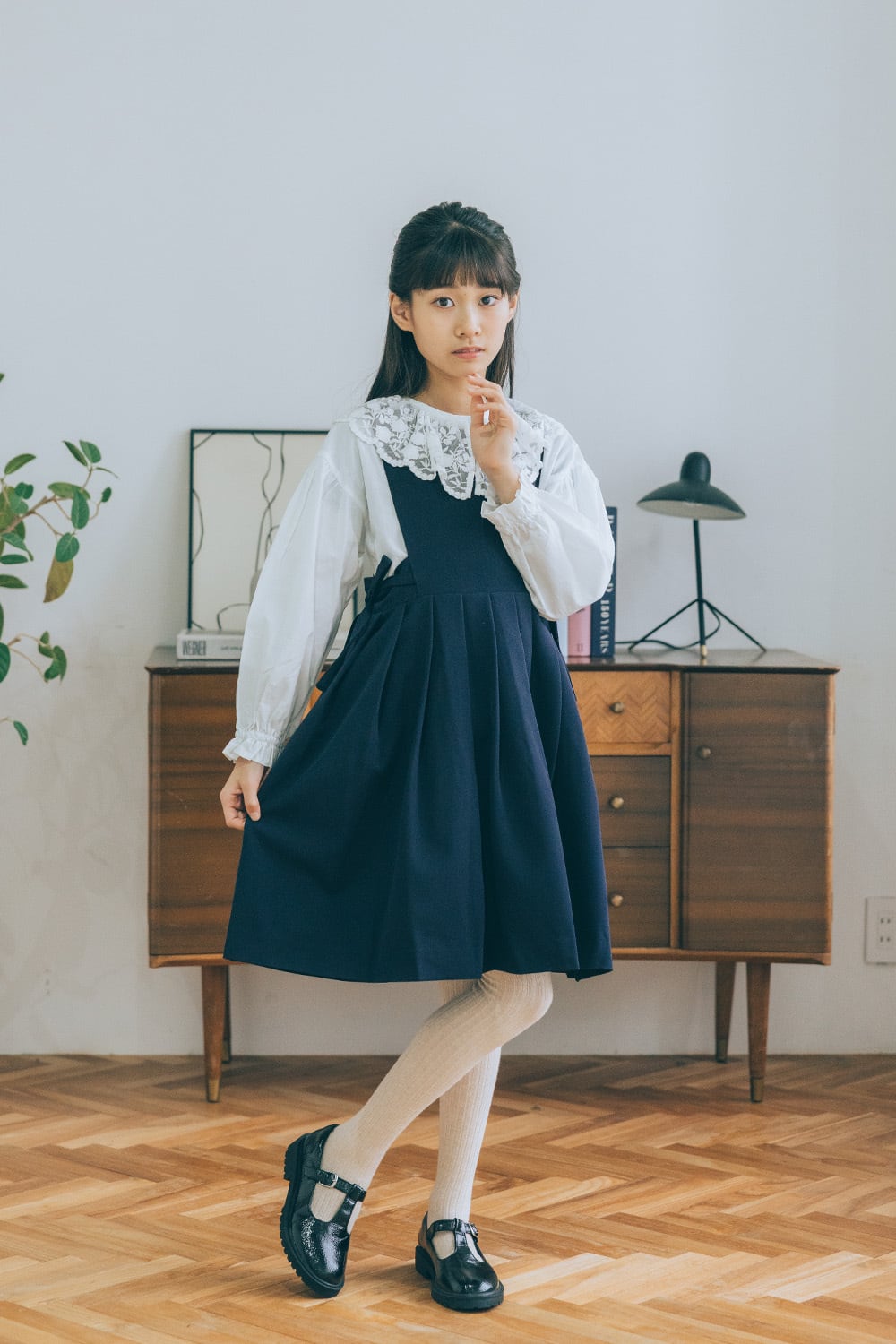 フランシュリッペ FL5 うさぎ リボン 刺繍 金ボタン 丸襟 ギャザーブラウス チュール刺繍襟ブラウス＜White＞ | Coquette