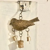 インドのハンギングベル 鳥