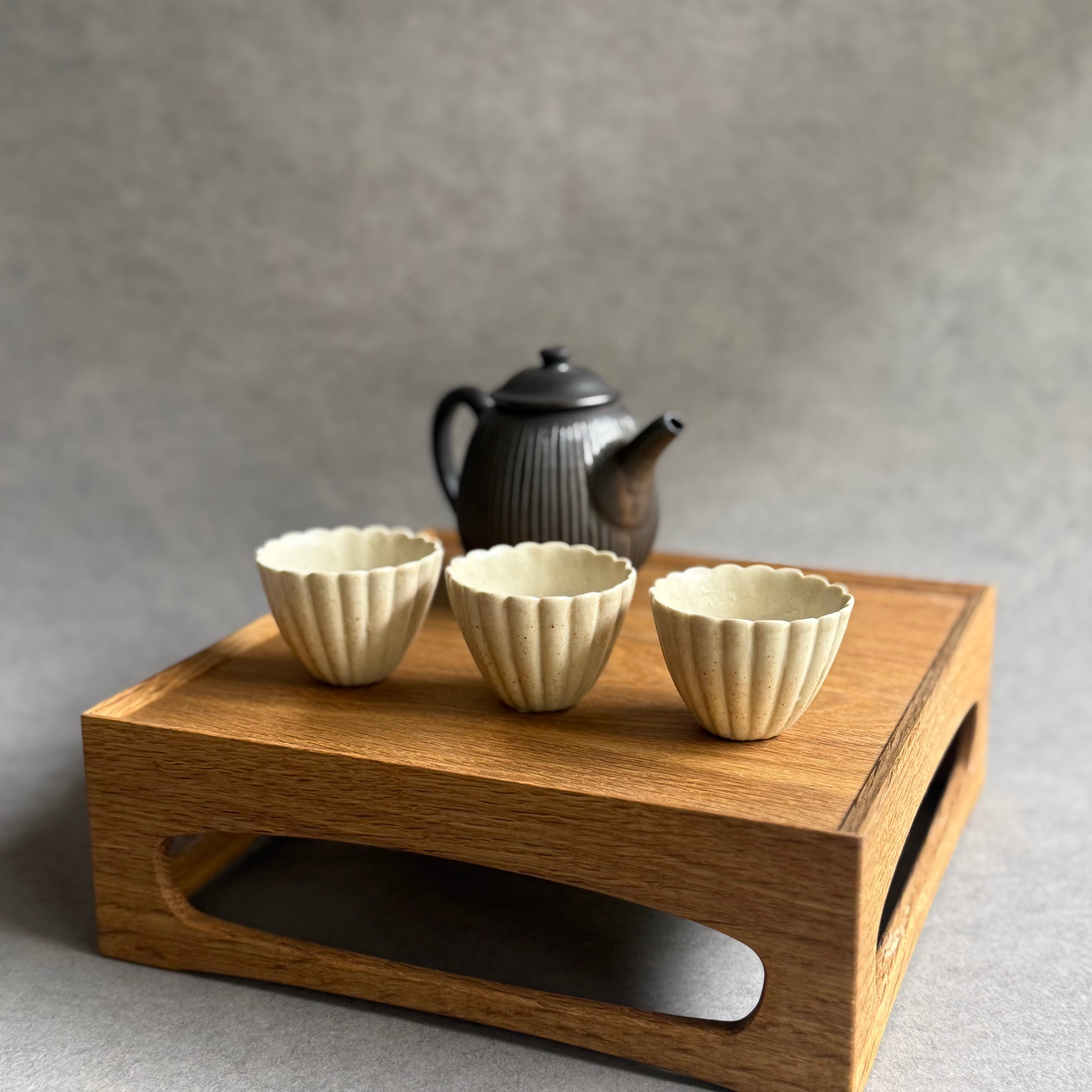 鈴木進 松原灰釉 輪花茶杯 (B) | gallery 一白