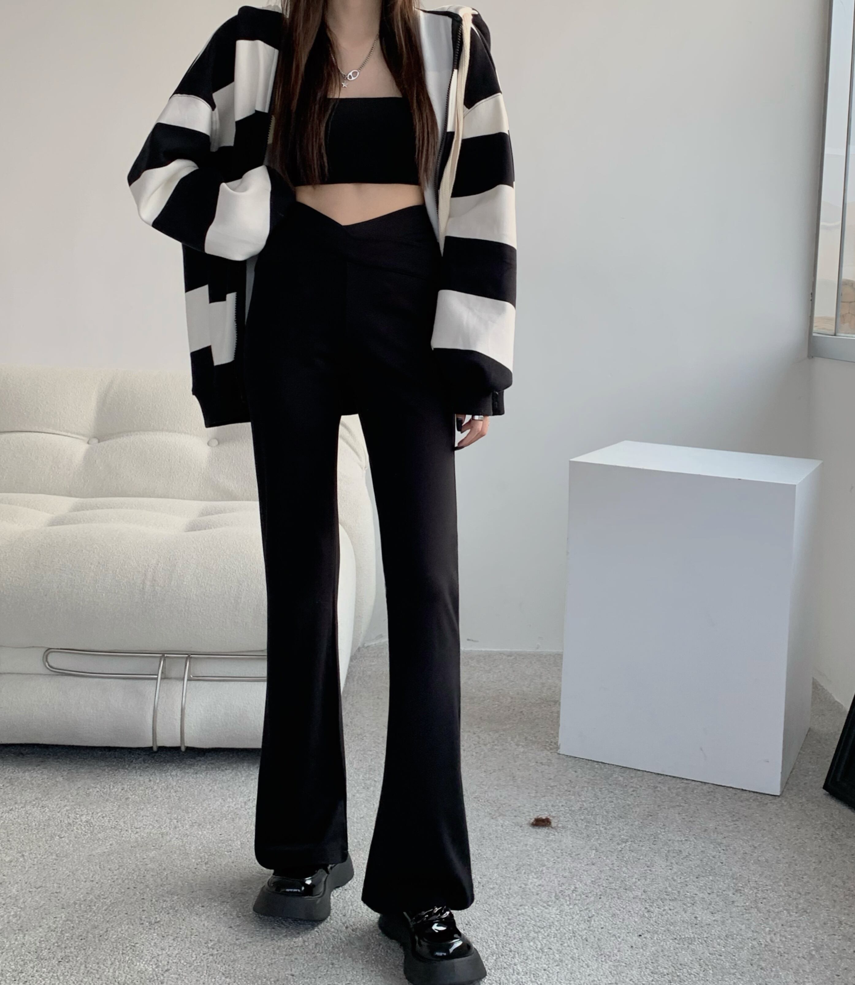 ブラックスリムカジュアルパンツ レッド ウィンター 冬物 ガールズファッション7215885177