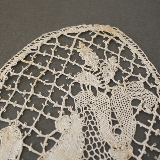 アンティークボビンレース・りす / de0011 | Petit Musée | プチミュゼ