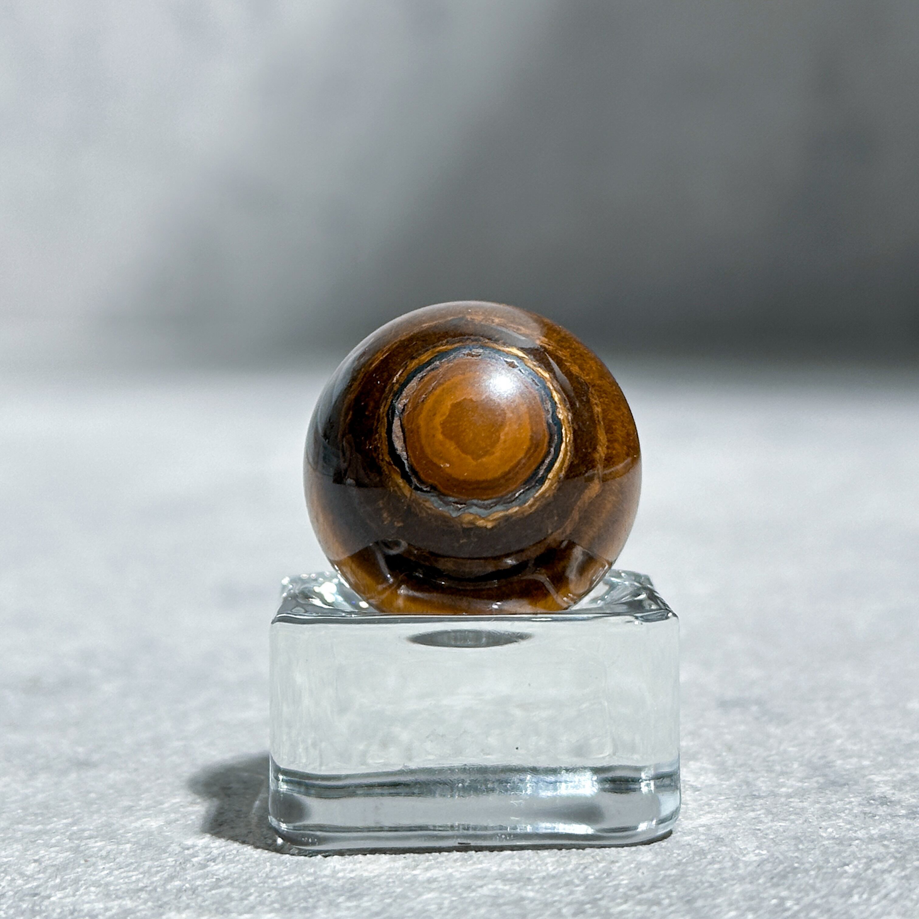 タイガーアイ スフィア（丸玉）33◇ Tiger's eye ◇天然石・鉱物