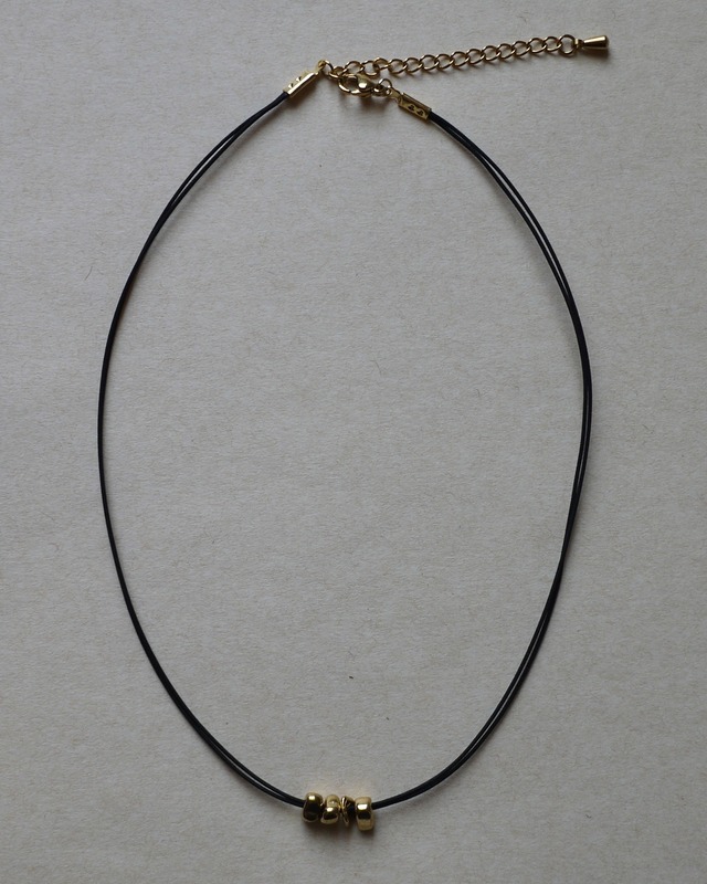 nylon cord necklace:gold