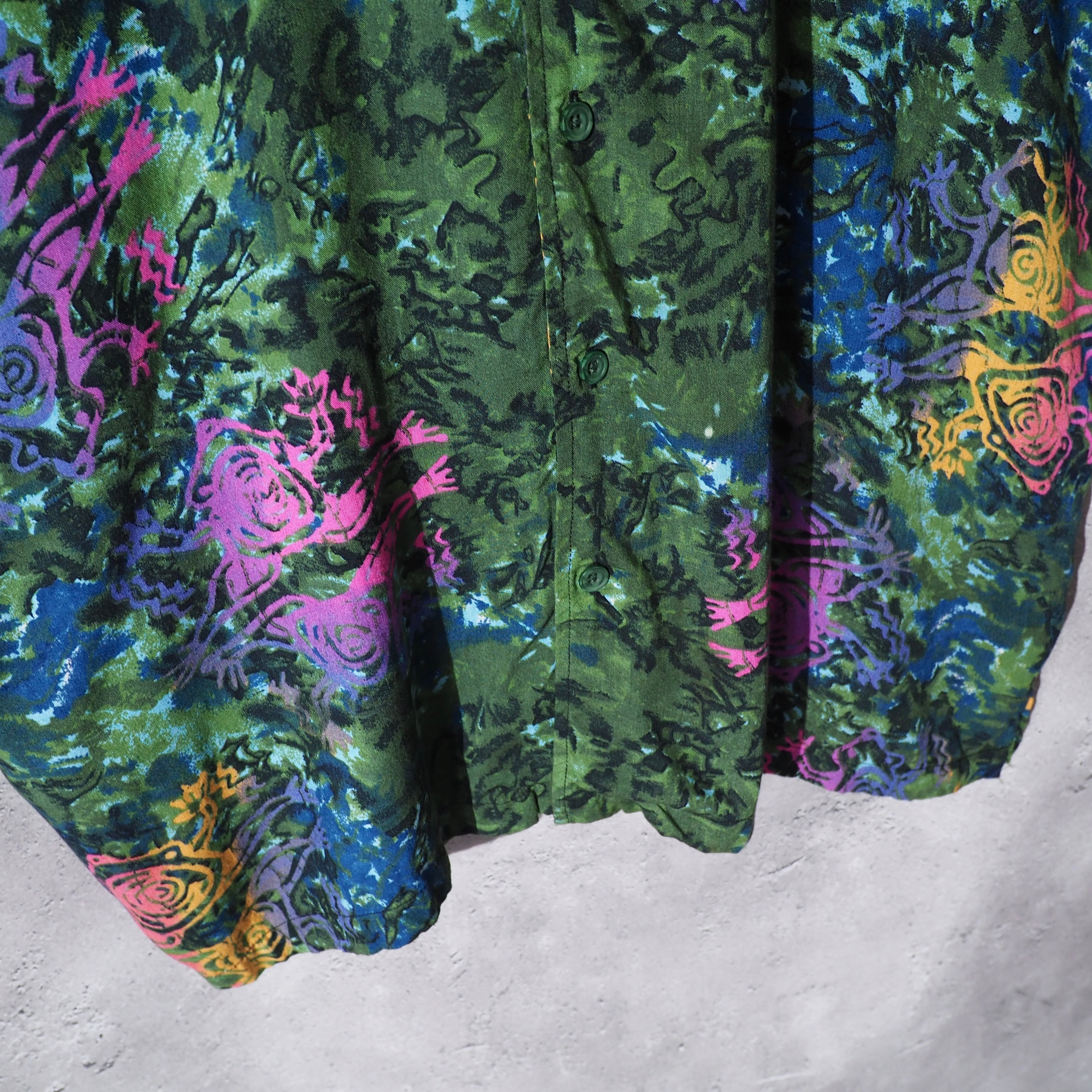 Eethnic richly colored design open collar rayon shirt