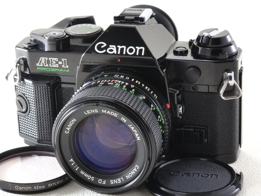 Canon AE-1 PROGRAM ブラック / NEW FD 50mm F1.4 整備済 キヤノン