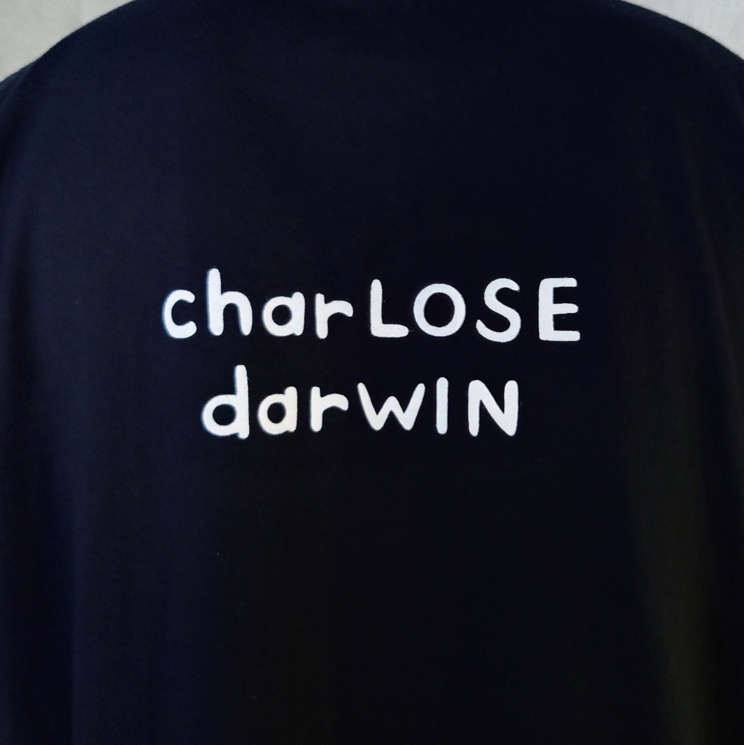 SALE 30％OFF】XOダーウィン T-シャツ “Black” | charLOSE darWIN