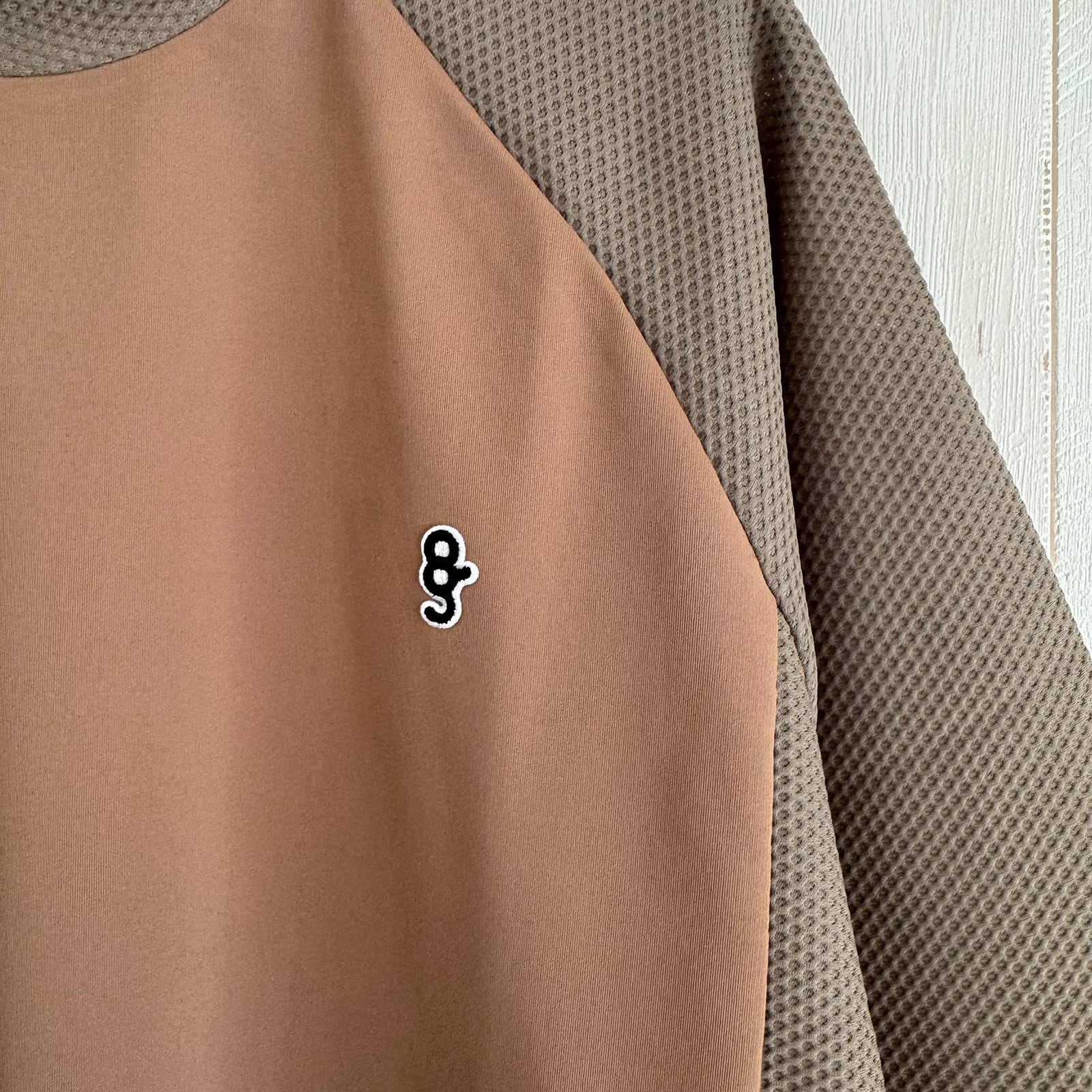 8G MESH SWITCHING MOCK NECK TEE -BEIGE- | 8G SHOOT WEBSTORE
