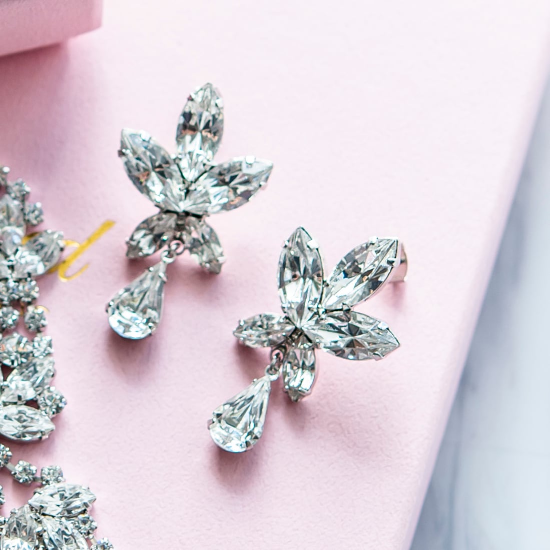 Luna クリスタルピアス/イヤリング | ウェディング・ブライダル