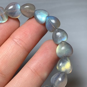 Kno11.シラーが美しい☆ハート・ラブラドライト ブレスレット