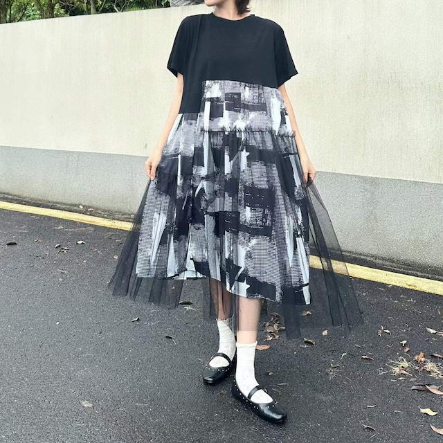 INK PRINT MESH PANEL RELAXED SHORT SLEEVE DRESS M-17720