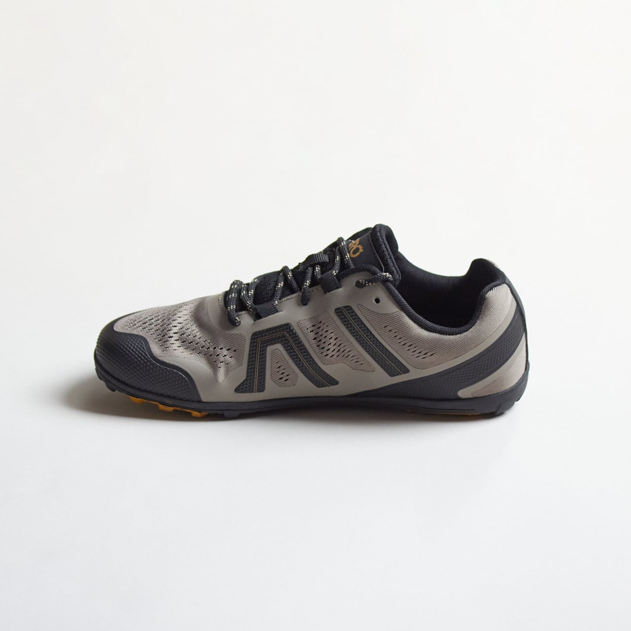 XERO SHOES（ゼロシューズ）MEN メサトレイル2 -フォールンロック