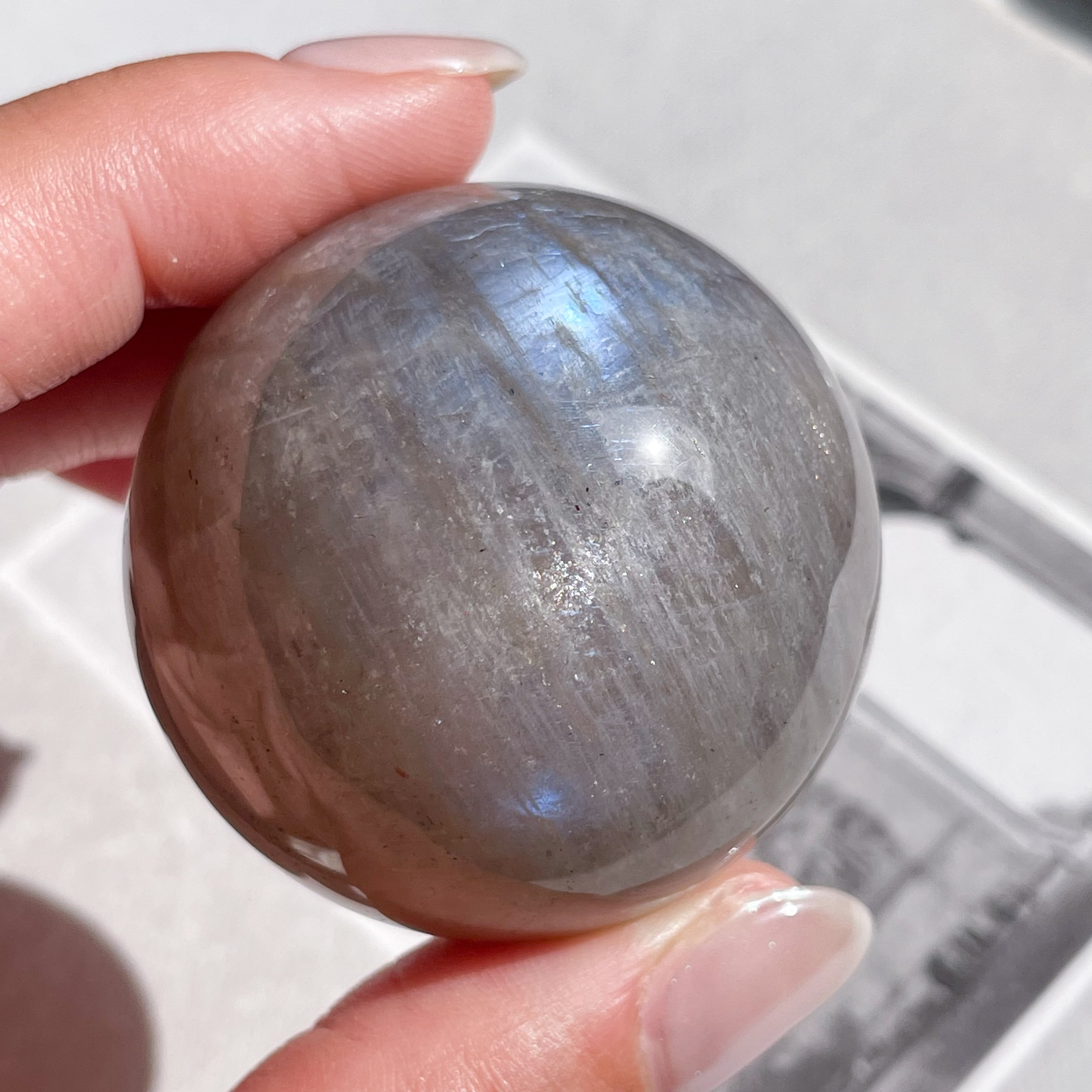 Gray Moonstone ✧ ムーンストーン | FLUXY - 天然石と鉱物のお店